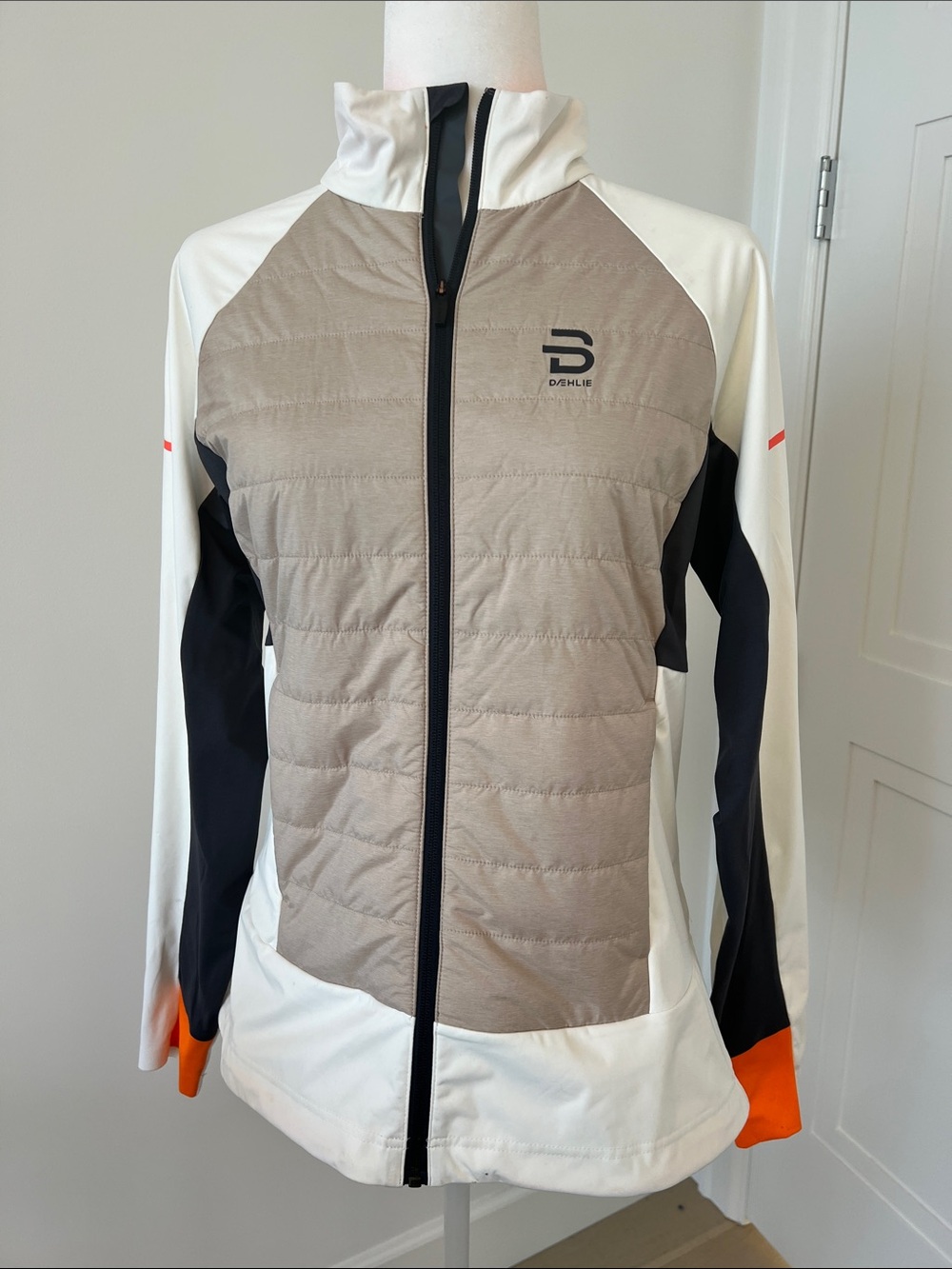 Women's Hybrid Ski Jacket in Taupe and White
